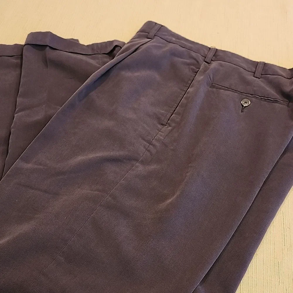 Perry Ellis Men's Gray Office/Dress Pants, 32